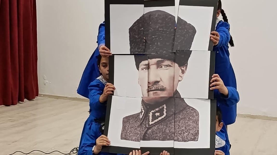 10 KASIM ATATÜRK'Ü ANMA TÖRENİ